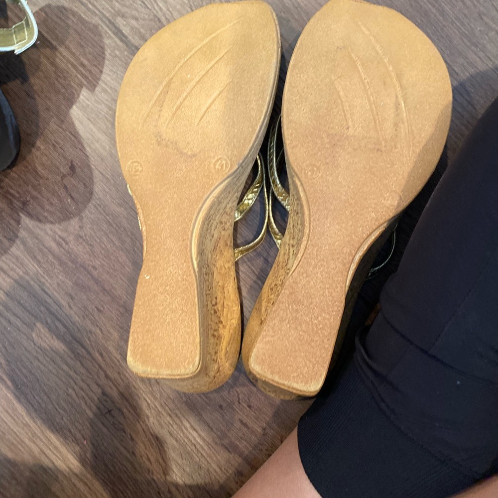 Wedge sandles - Picture 2 of 2
